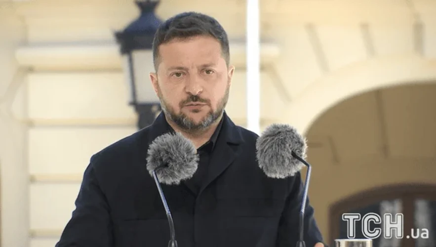 В Україну надійшли боєприпаси до Patriot та AIM, Crotale очікуються