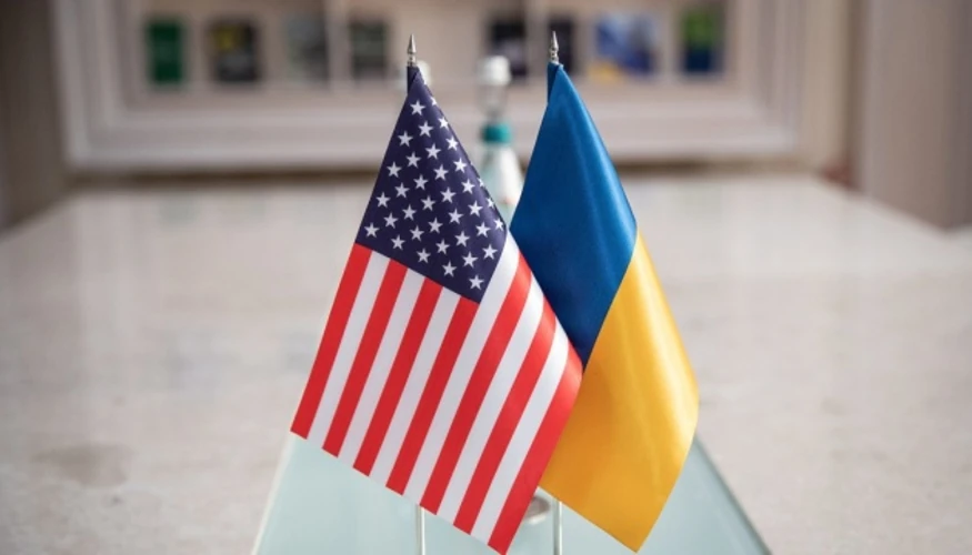 Зеленський під час спілкування з журналістами 8 жовтня 2026 року