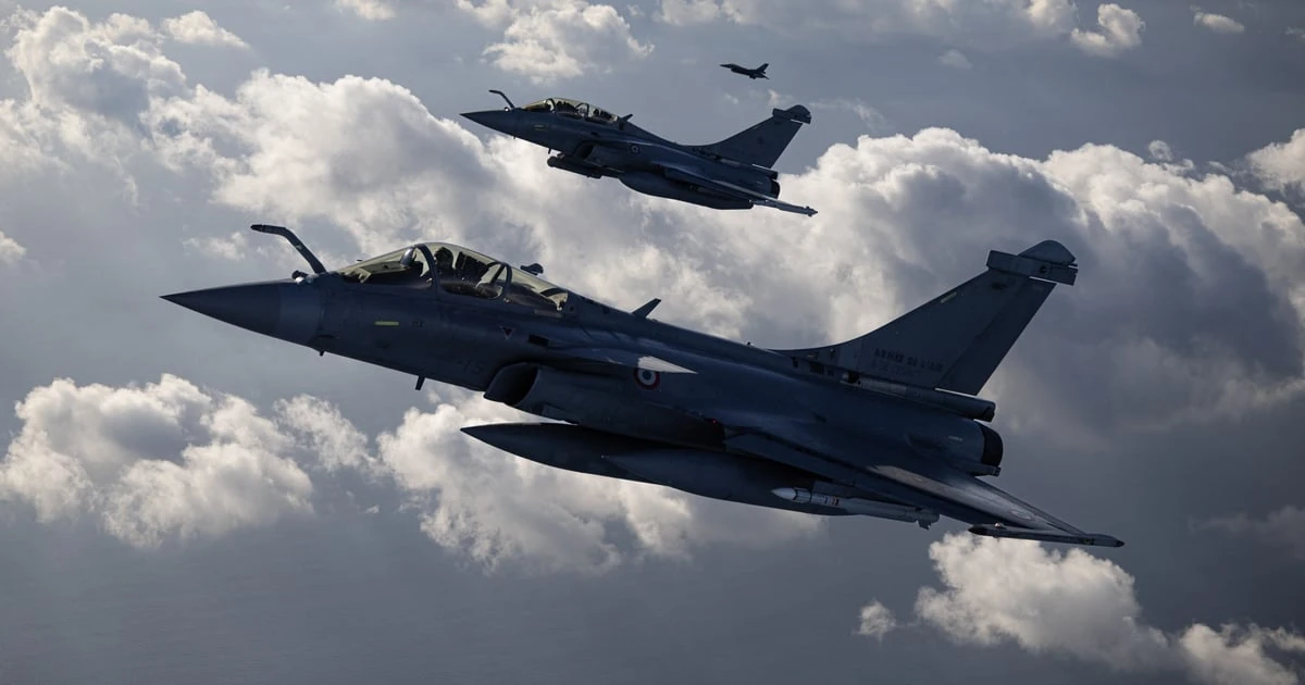 Зеленський: українські пілоти найближчим часом почнуть навчання на Rafale у Франції