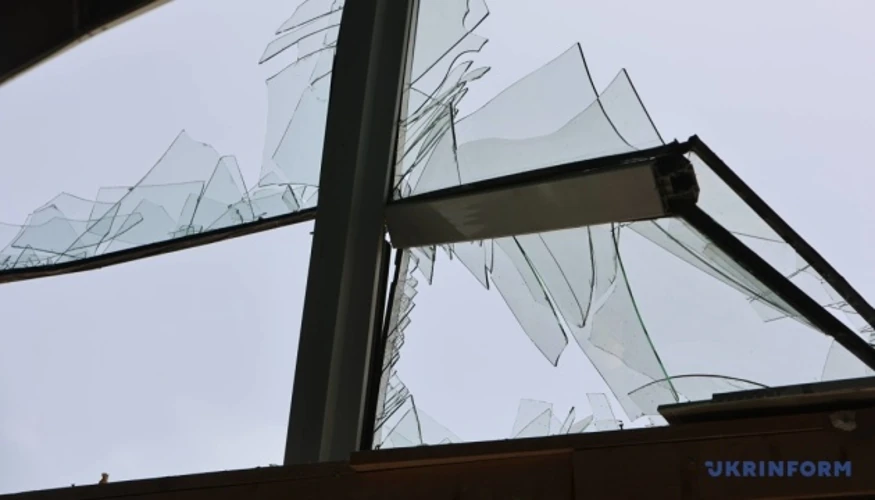 У Полтавській громаді дрон вдарив по підприємству: є травмований